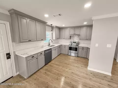Kitchen - 128 Sinclair St, Mccomb, MS 39648 photo 1 of 1