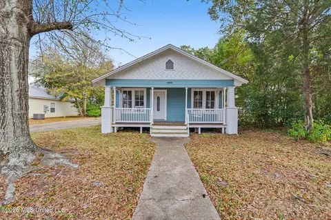 4008 Pascagoula St, Pascagoula, MS 39567