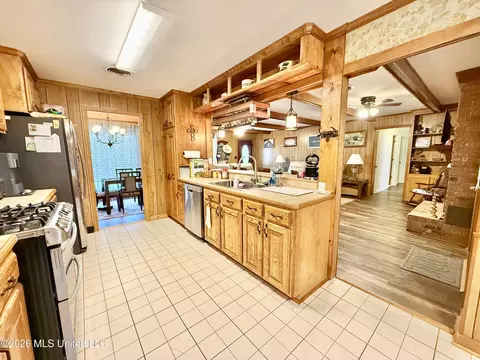 Kitchen - 1068 E Gallman Rd, Hazlehurst, MS 39083 photo 1 of 6