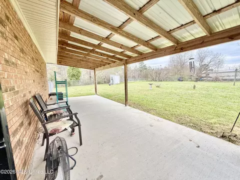 Exterior - 1068 E Gallman Rd, Hazlehurst, MS 39083 photo 18 of 18