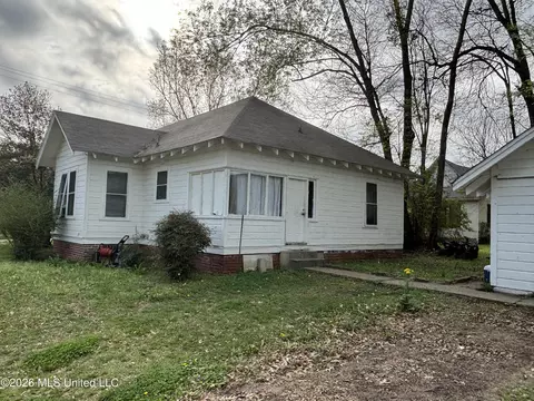 Exterior - 231 Dobson Ave, Canton, MS 39046 photo 2 of 5
