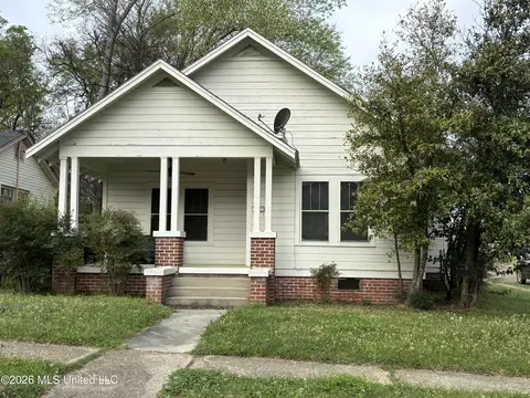 231 Dobson Ave, Canton, MS 39046