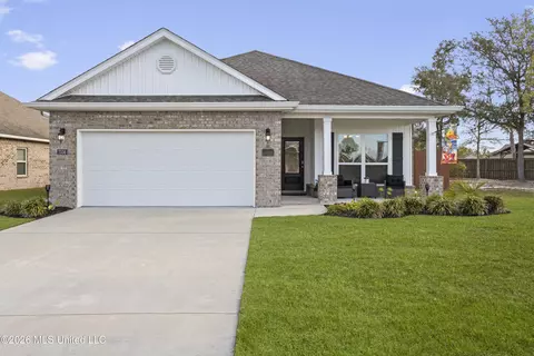 7336 Shearwater Way, Ocean Springs, MS 39564