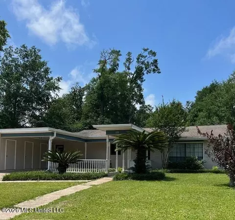 119 Edmund Dr, Long Beach, MS 39560