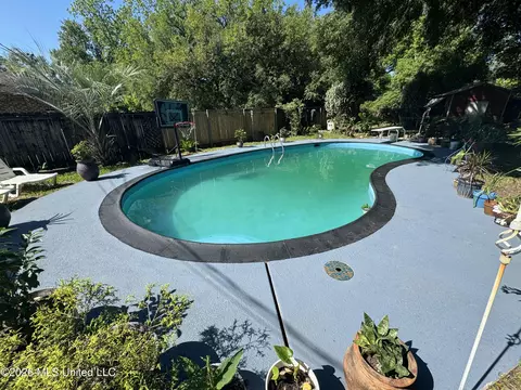 119 Browning Cir, Picayune, MS 39466