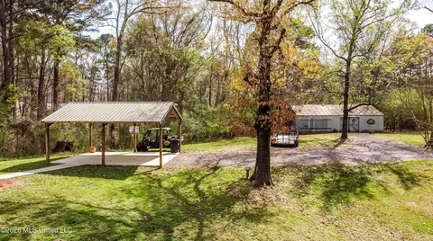 Exterior - 1758 Highway 471, Brandon, MS 39047 photo 7 of 13