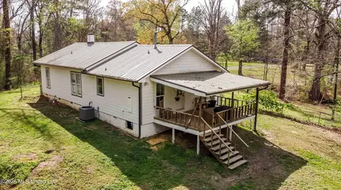 Exterior - 1758 Highway 471, Brandon, MS 39047 photo 4 of 13