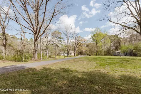 Exterior - 1758 Highway 471, Brandon, MS 39047 photo 11 of 13