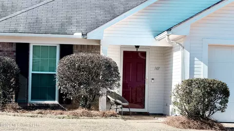 Exterior - 143 Azalea Cir, Madison, MS 39110 photo 2 of 3