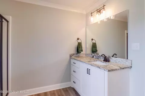 Bath - 6 Stephens Ln, Sumrall, MS 39482 photo 3 of 4