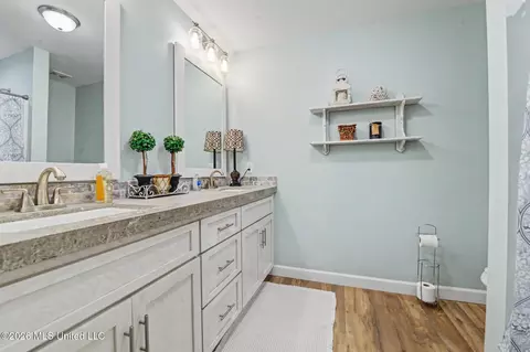 Bath - 1252 Noel Eubanks Rd, Lucedale, MS 39452 photo 5 of 6