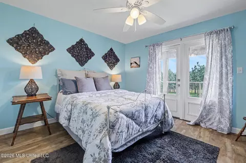Bedroom - 1252 Noel Eubanks Rd, Lucedale, MS 39452 photo 3 of 6