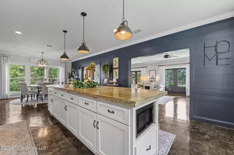 Kitchen - 1252 Noel Eubanks Rd, Lucedale, MS 39452 photo 3 of 5