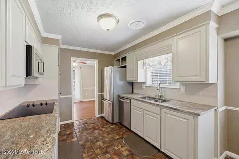 69 Summit Ridge Dr, Brandon, MS 39042 photo 13
