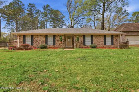 69 Summit Ridge Dr, Brandon, MS 39042 photo 2