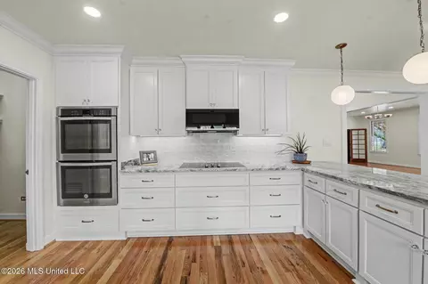 Kitchen - 400 Manila St, Lucedale, MS 39452 photo 2 of 3