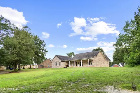 Exterior - 9517 Dunn Rd, Moss Point, MS 39562 photo 8 of 10