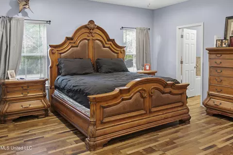 Bedroom - 9517 Dunn Rd, Moss Point, MS 39562 photo 1 of 5