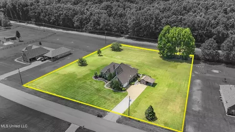 View/Area - 10080 Green Forest Dr, Hernando, MS 38632 photo 4 of 7