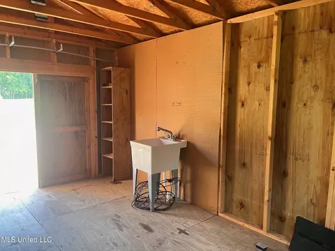 Other - 10080 Green Forest Dr, Hernando, MS 38632 photo 8 of 9