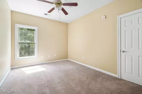 Bedroom - 1209 Flint Lock Cv, Hernando, MS 38632 photo 2 of 2