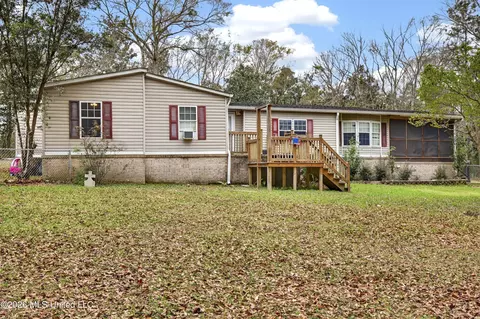23127 Avery Rd, Saucier, MS 39574