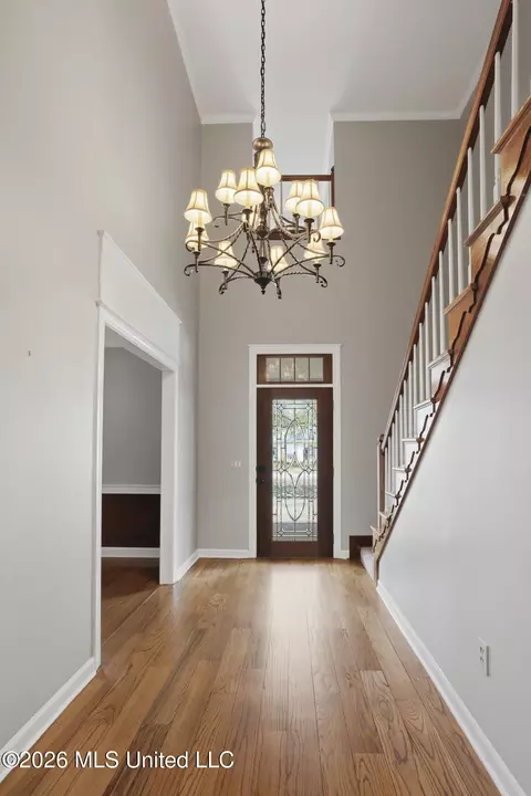 Entry Way - 105 Beaver Run Dr, Brandon, MS 39047 photo 2 of 4