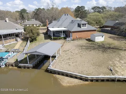 Other - 105 Beaver Run Dr, Brandon, MS 39047 photo 1 of 15