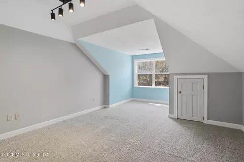 Bedroom - 105 Beaver Run Dr, Brandon, MS 39047 photo 1 of 3