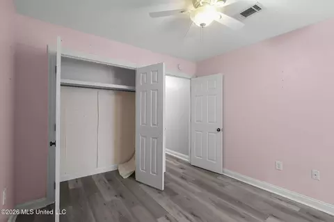 Bedroom - 286 Azalea Ct, Brandon, MS 39047 photo 5 of 5