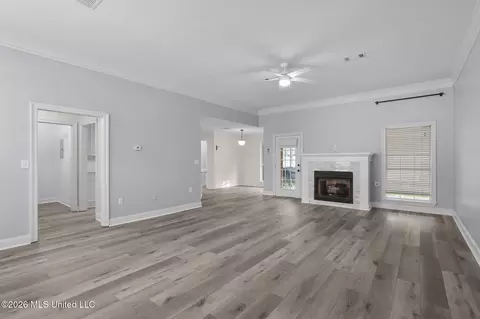 Living - 286 Azalea Ct, Brandon, MS 39047 photo 1 of 4