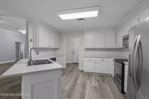 Other - 286 Azalea Ct, Brandon, MS 39047 photo 6 of 16