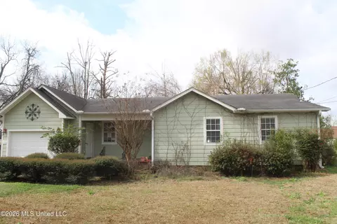 1205 Wright St, Greenwood, MS 38930