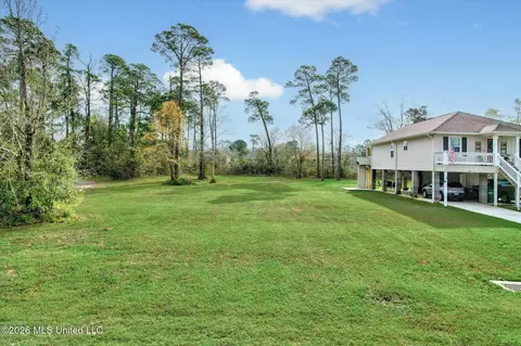 3914 Oak Ave, Gulfport, MS 39507