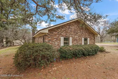 Exterior - 1153 Owens Rd, Terry, MS 39170 photo 2 of 8
