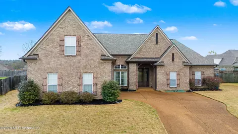 2874 Oxford Cir, Southaven, MS 38672