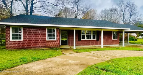 1427 Genie Fairway, Greenville, MS 38701