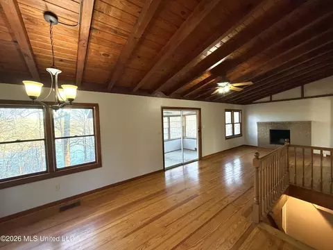 Living - 11664 Oak Dr, Hernando, MS 38632 photo 1 of 3