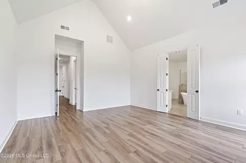 Bedroom - 5112 Grays Valley Dr, Hernando, MS 38632 photo 5 of 5