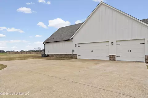 Other - 5112 Grays Valley Dr, Hernando, MS 38632 photo 3 of 4