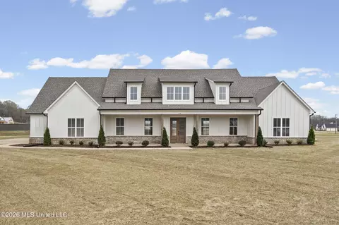 5112 Grays Valley Dr, Hernando, MS 38632