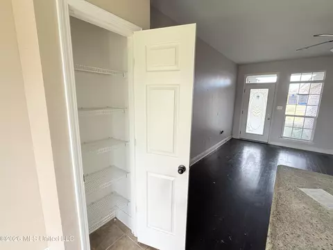 Entry Way - 17 Pointer Trl, Picayune, MS 39466 photo 1 of 1