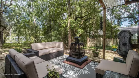 Exterior - 7739 Manini Way, Diamondhead, MS 39525 photo 7 of 14