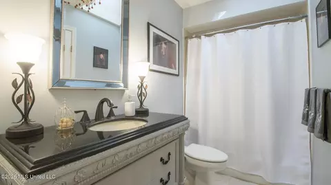 Bath - 7739 Manini Way, Diamondhead, MS 39525 photo 2 of 5