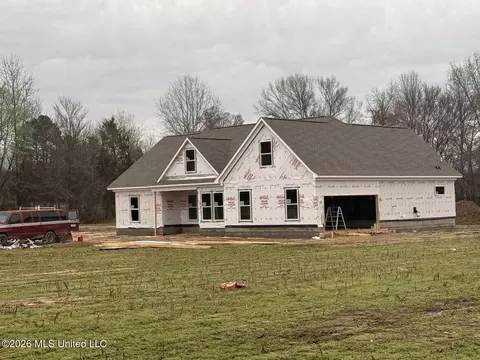 100 Rowell Rd, Coldwater, MS 38618