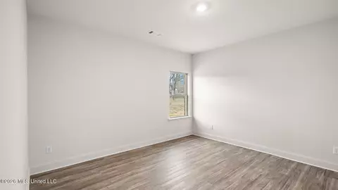 Bedroom - 101 Triple Crown Cv, Clinton, MS 39056 photo 3 of 5