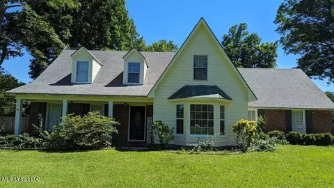 51 W Lake Lee Rd, Greenville, MS 38701