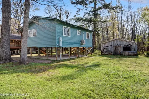 1196 Tom Hempstead Rd, Lucedale, MS 39452 photo 3