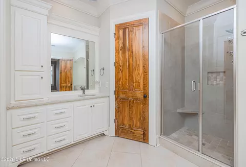 Bath - 104 Saint Charles Dr, Madison, MS 39110 photo 6 of 9