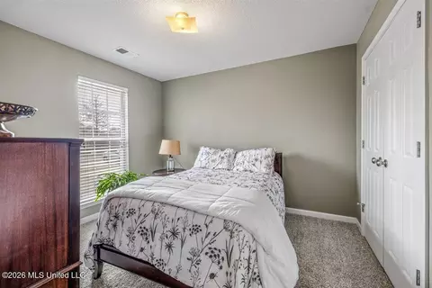 Bedroom - 9209 Hickory Dr, Olive Branch, MS 38654 photo 1 of 7